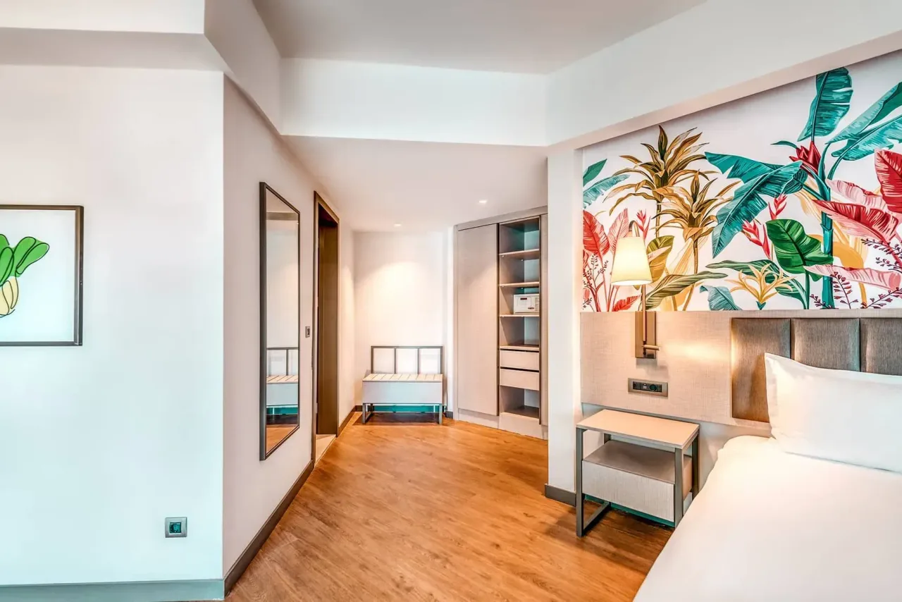 Club Family Garden Up Suite oda görünümü