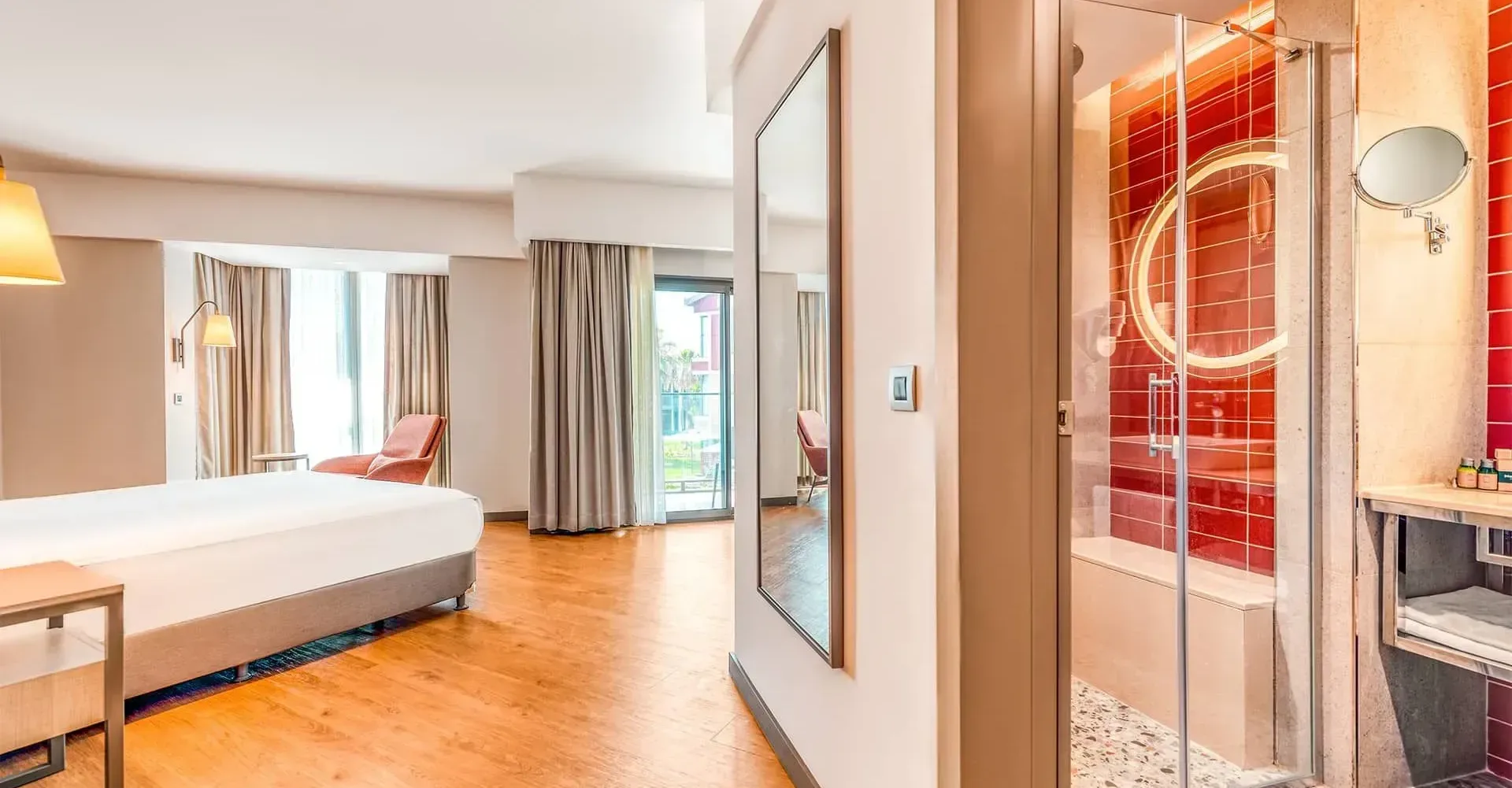 Pasha Suite
